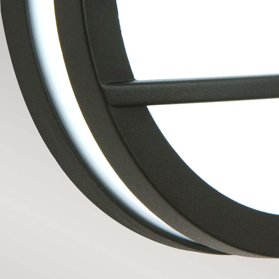 Détail de la courbure du profil et de la finition texturée anthracite