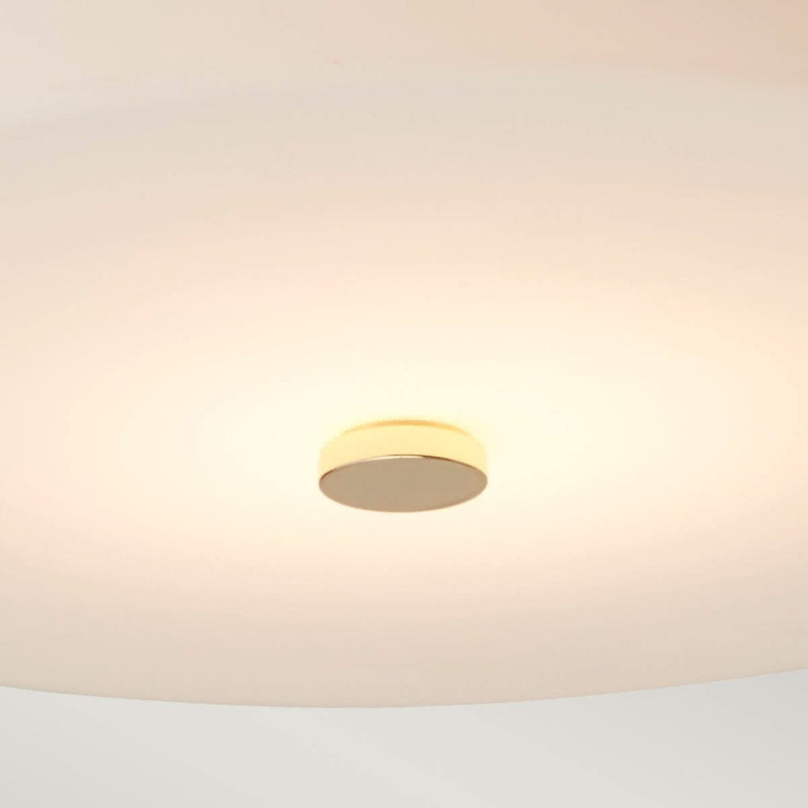 Vue rapprochée du diffuseur central et de la lumière chaude
