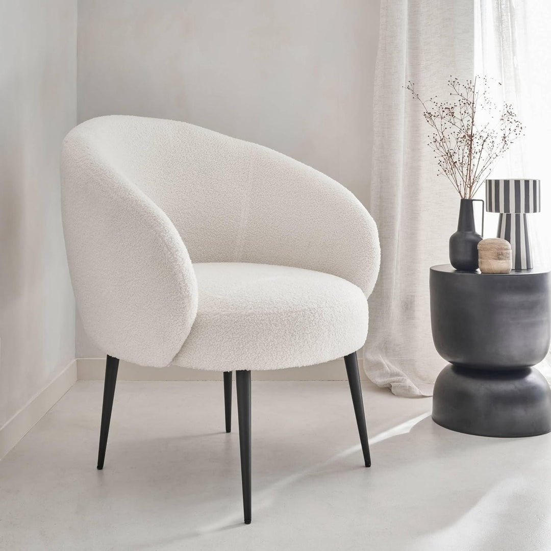 Alice'S Home - Fauteuil Cosy Rond En Bouclette Crème. Hima. L 74 X P 72 X H 80.5Cm | Designix -     - https://designix.fr/