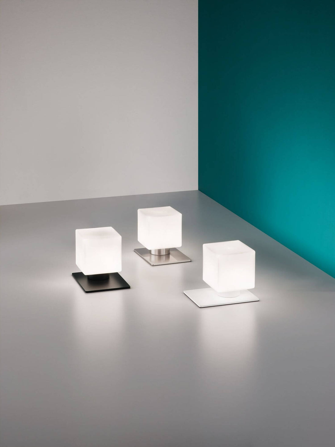 Lampe à poser Zara blanche