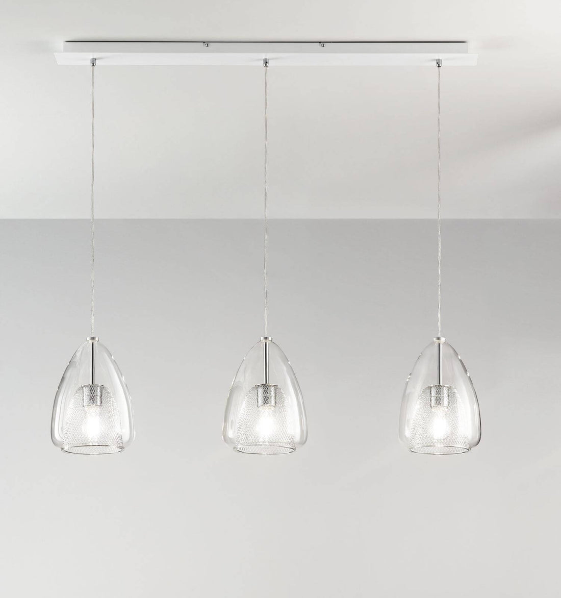 Suspension Britton 3 lumières transparente