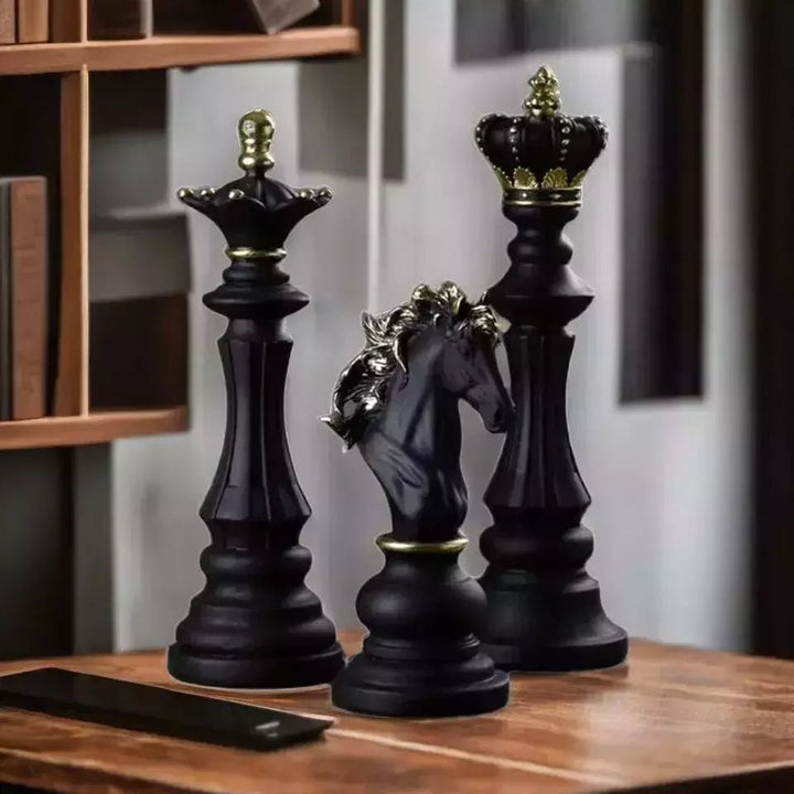 Figurines Échecs Résine Modernes | Kano - Designix Statuette Reine Noire