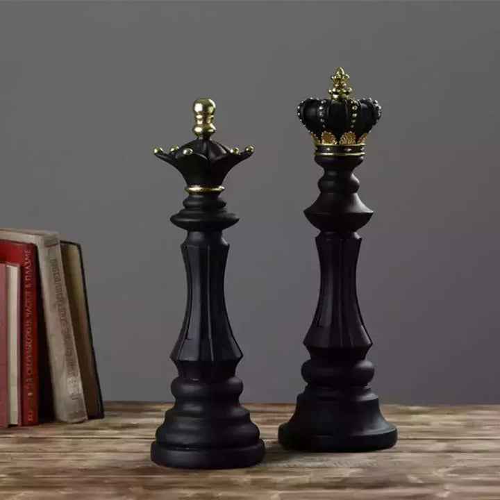 Figurines Échecs Résine Modernes | Kano - Designix Statuette Reine Noire