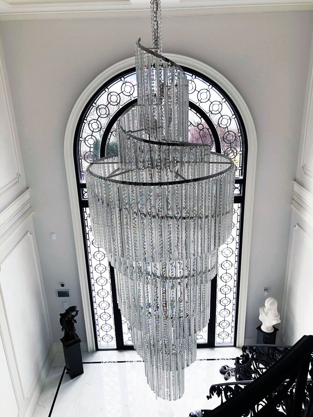 Suspension spirale en cristal