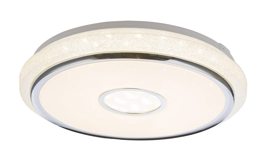 Plafonnier allumé de trois quarts diffusant une lumière chaude uniforme