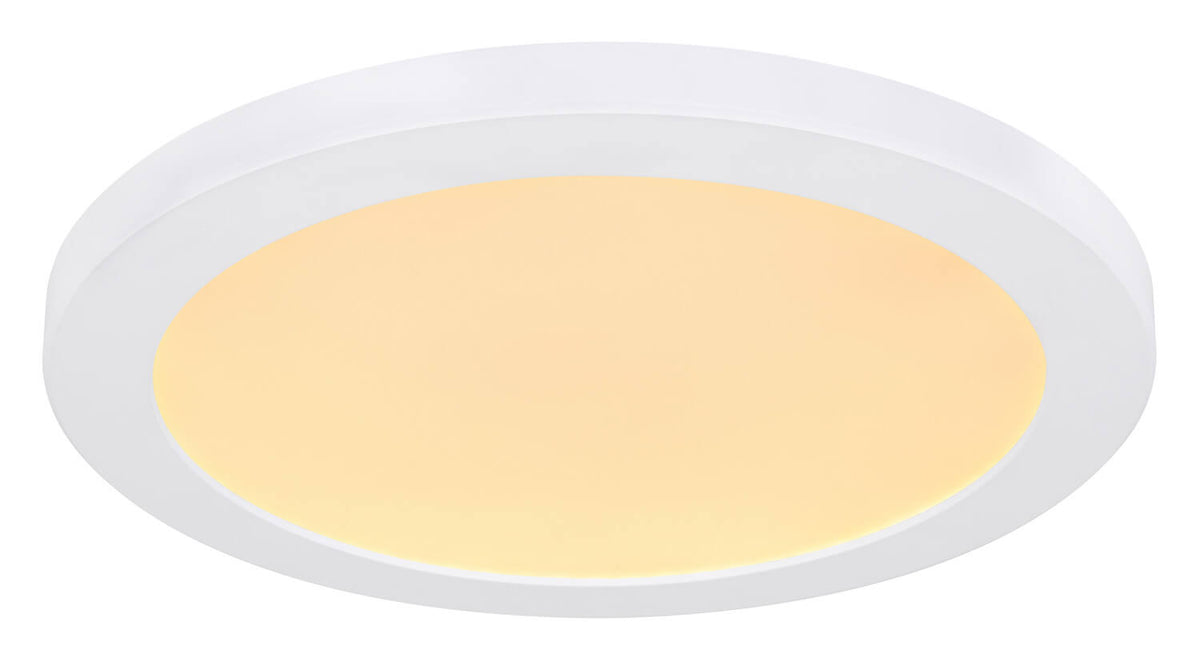 Produit de face avec éclairage chaud légèrement orangé allumé