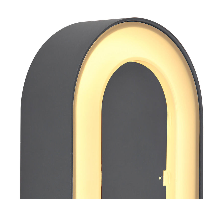 Détail du haut arrondi et de la finition mate anthracite.