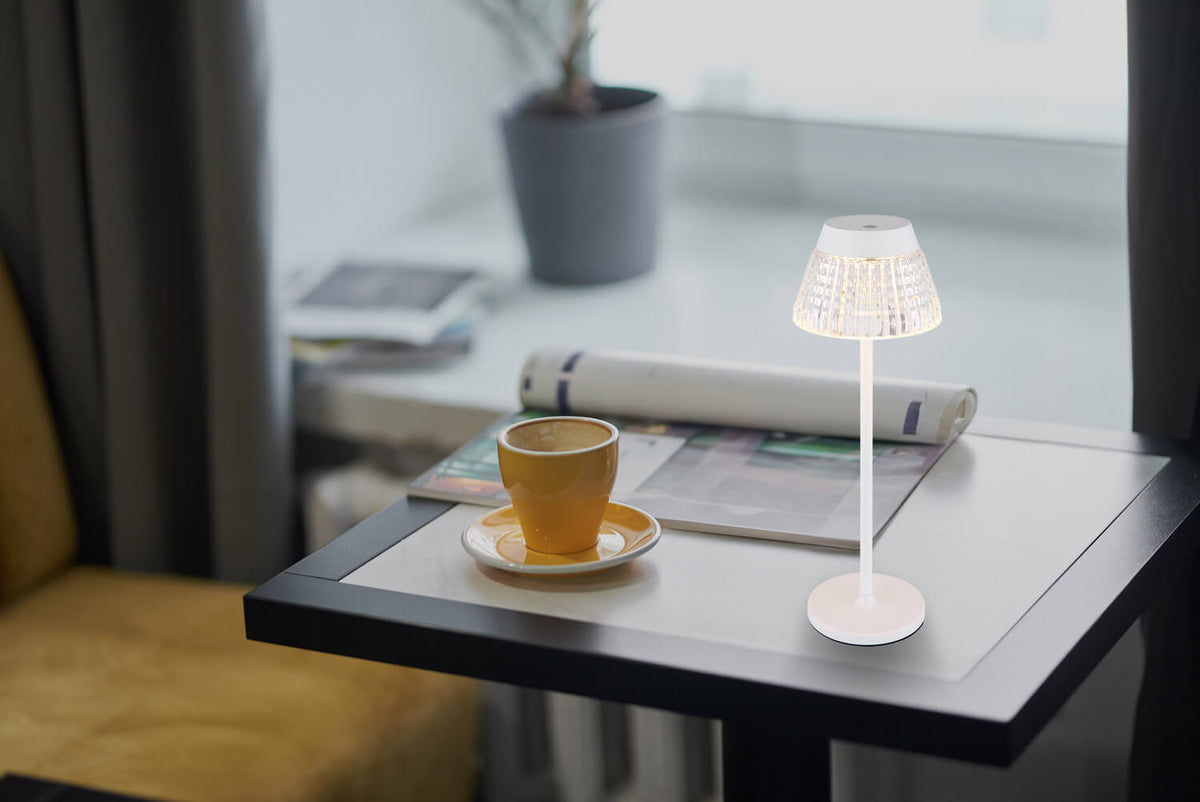Lampe à poser Lora blanche mat