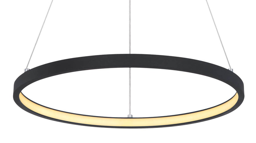 Détail rapproché de l'anneau LED noir mat et de sa lumière chaude diffuse
