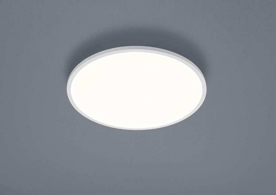 Vue rapprochée du diffuseur blanc et de la fine couronne périphérique