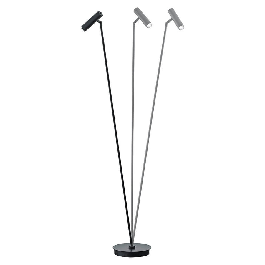 Trois lampadaires noirs et gris côte à côte, tiges obliques et têtes cylindriques.