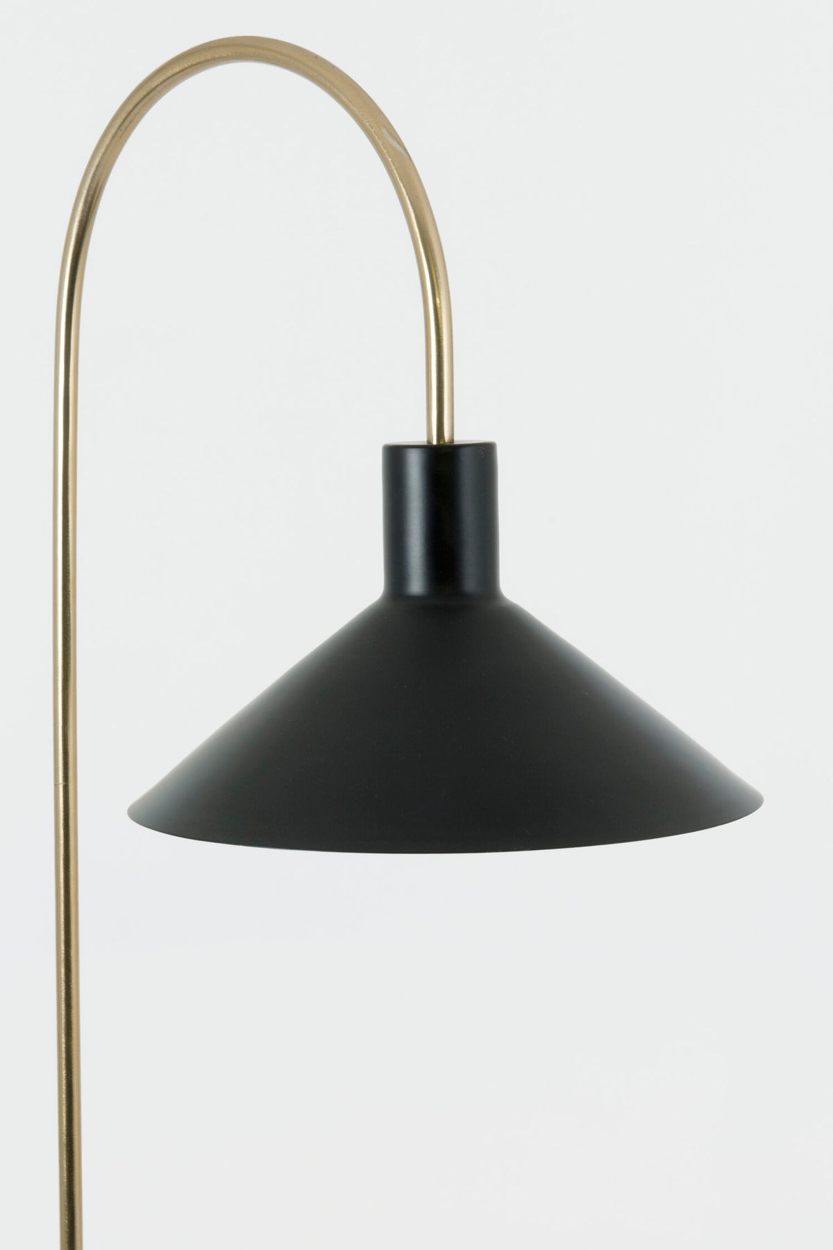 Lampadaire Oktavia