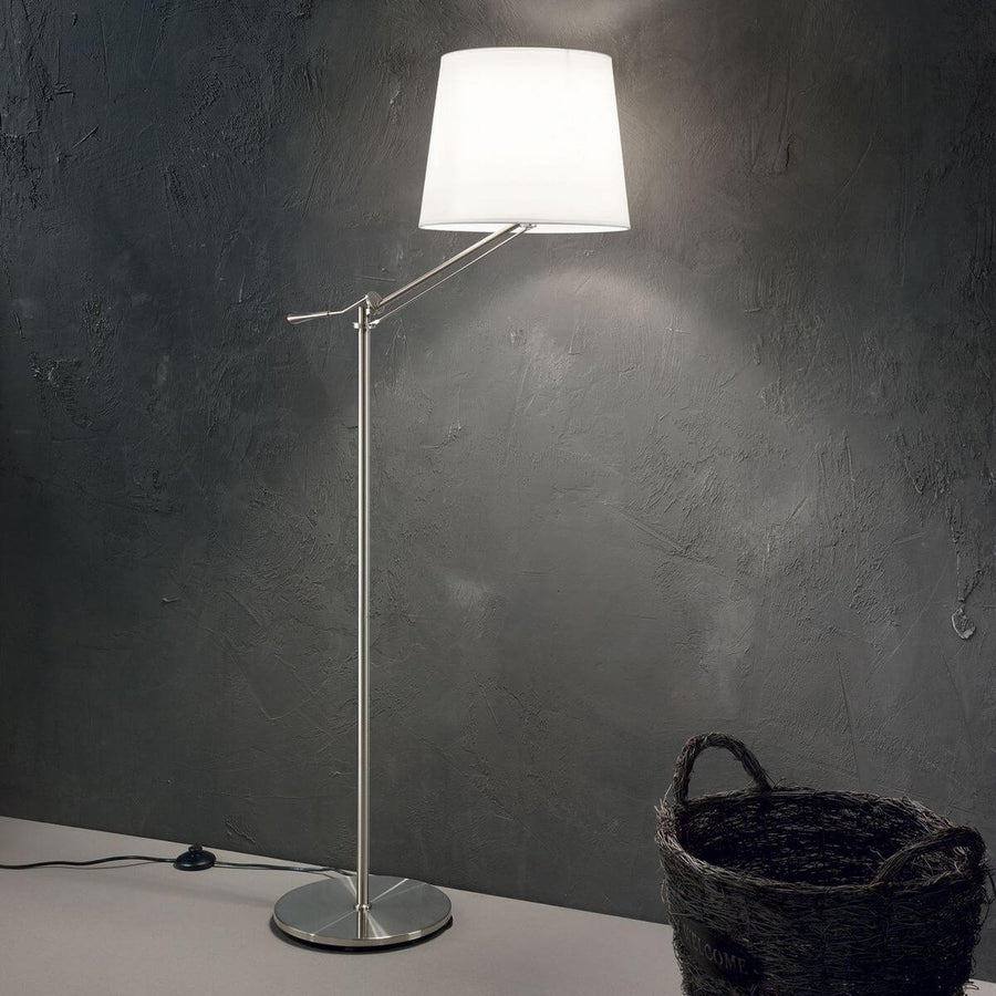 Lampadaire Regol blanc, tissu