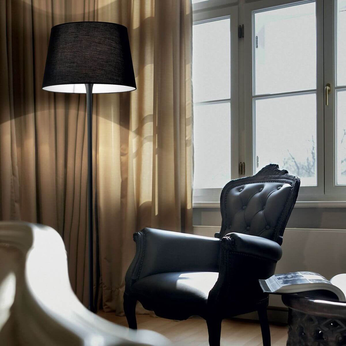 Lampadaire London noir, tissu