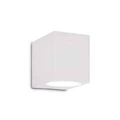 Applique extérieure UP blanche
