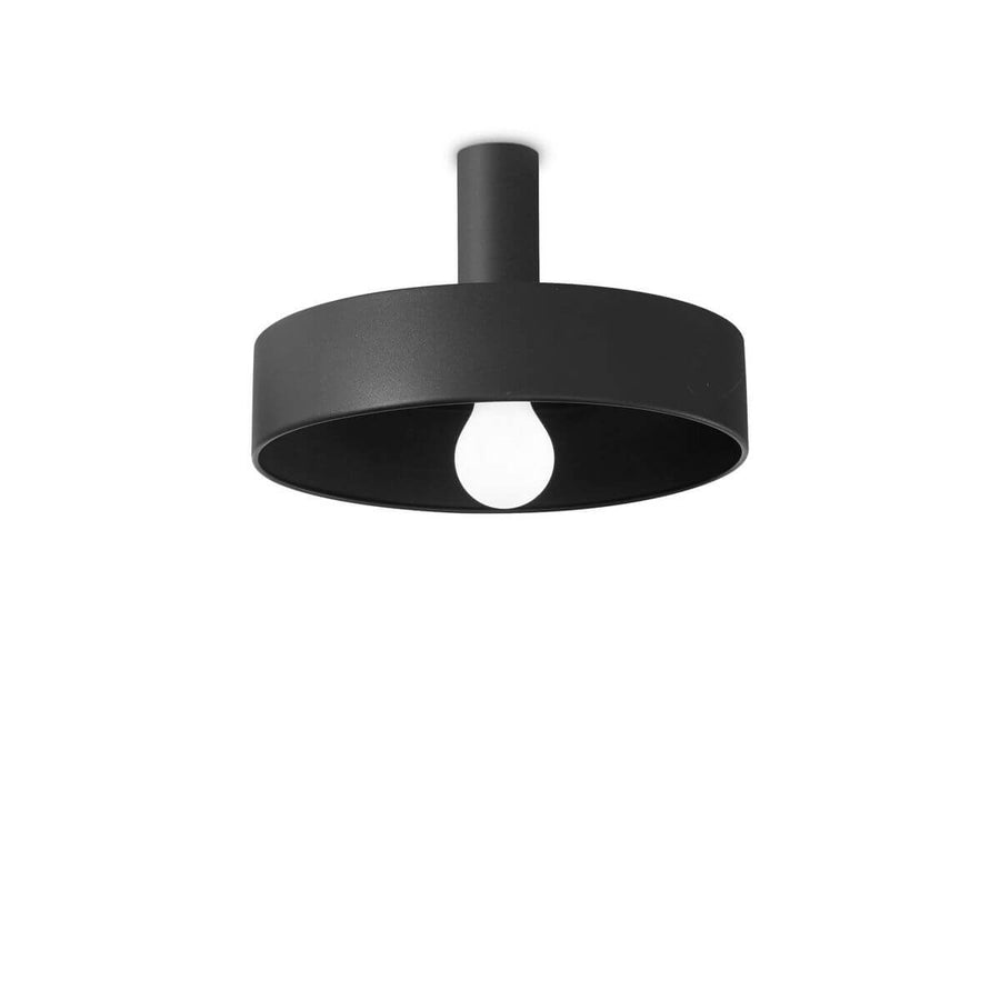 Plafonnier noir vu de dessous, abat-jour rond et ampoule apparente