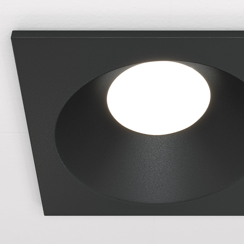 Zoom Spot noir