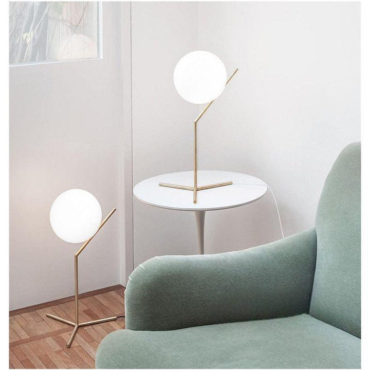 Lampe Boule sur Pied | Éclat Sphérique - Designix Lampe de chevet Petite Doré Blanc Chaud