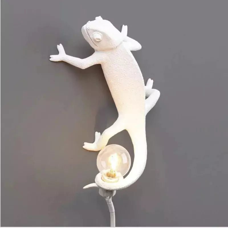 Lampe Caméléon | Silhouette Captivante - Designix Lampe de chevet Grimpe
