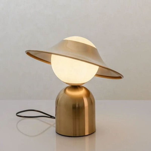 Lampe Chinoise Dorée en Métal | Aura Impérial