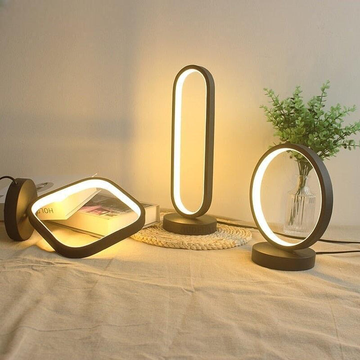 Lampe de Chevet Moderne LED | LumiNova - Designix Lampe de chevet Carré | 22.5 cm Variable