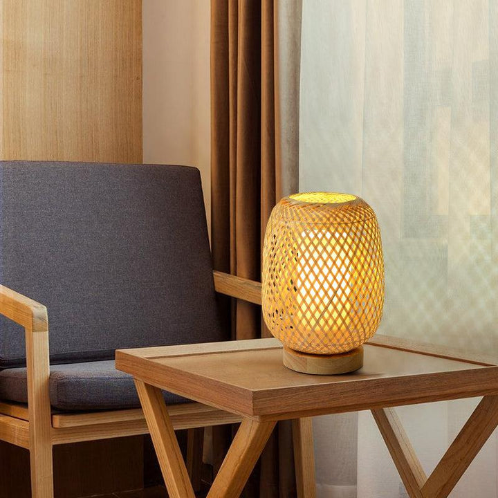 Lampe en Rotin à Poser | Chaleur Tressée - Designix Lampe de chevet 15x21cm