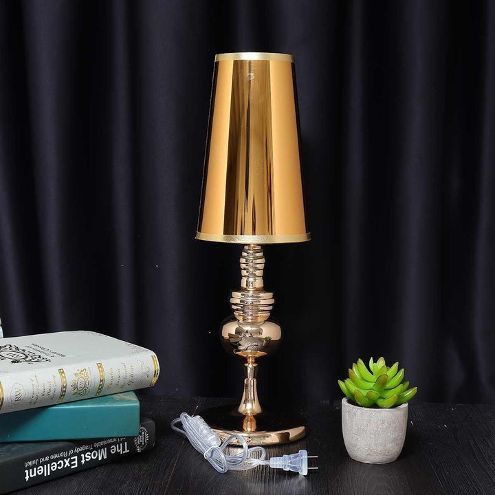 Lampe Espagnole Design | Éclat Doré - Designix Lampe de chevet Doré Petite
