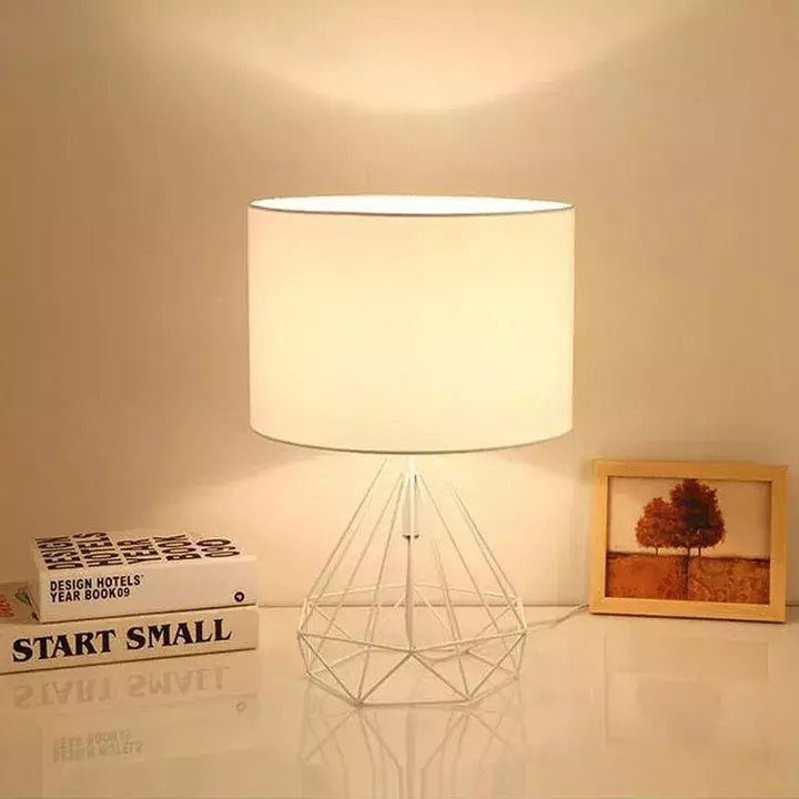 Lampe Géométrique Rétro | Silhouette Graphique - Designix Lampe de chevet Rouge