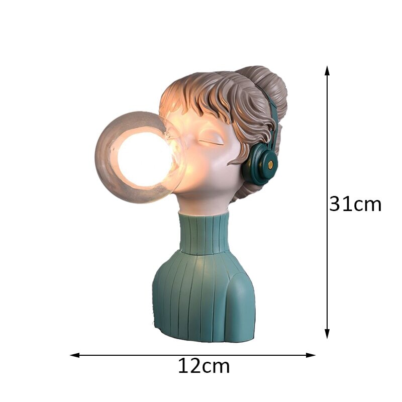 Lampe Statue Femme | Ambiance Sophistiquée | Designix - Lampe de chevet    - https://designix.fr/