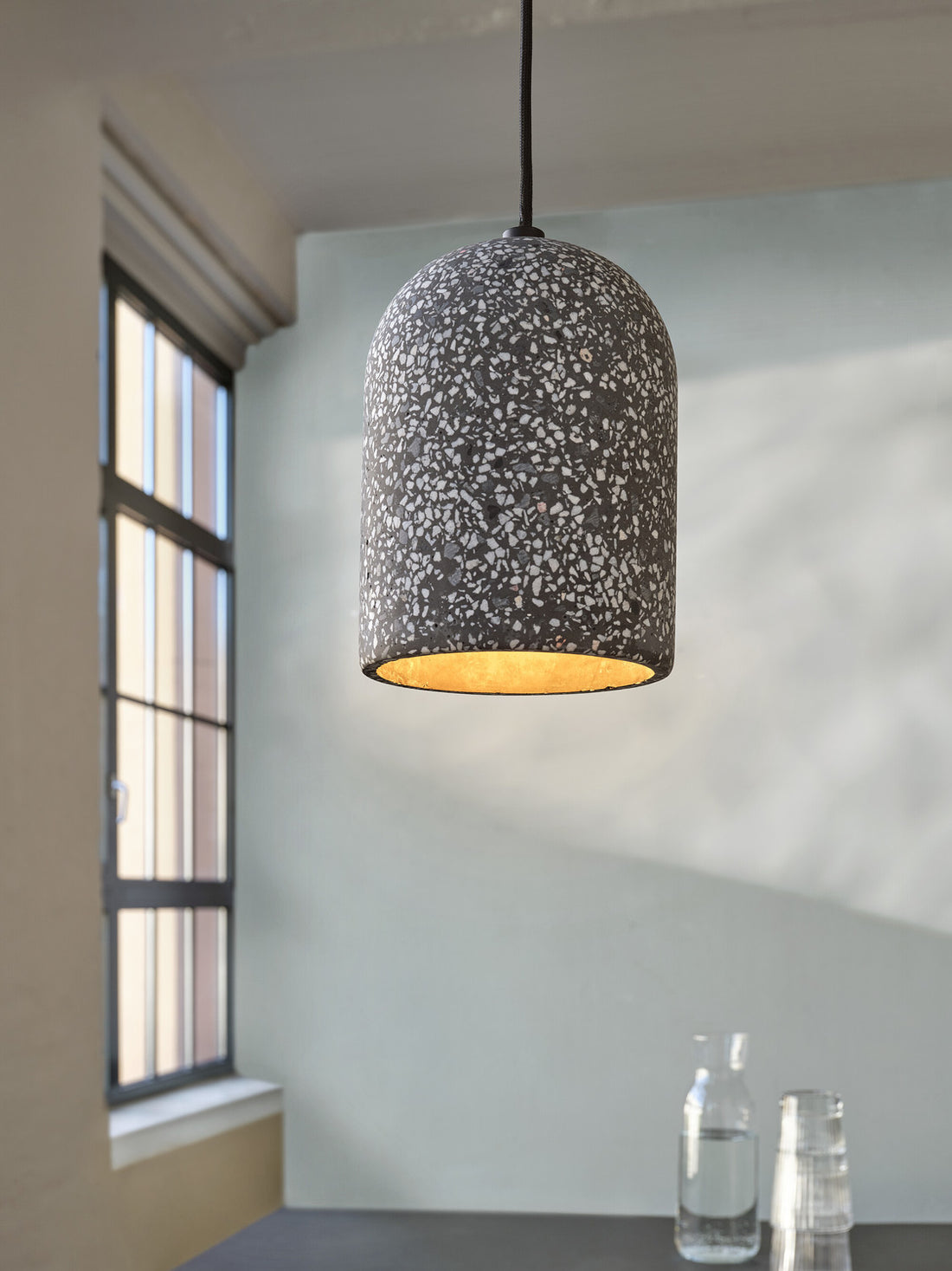 Suspension luminaire | Pill Noire