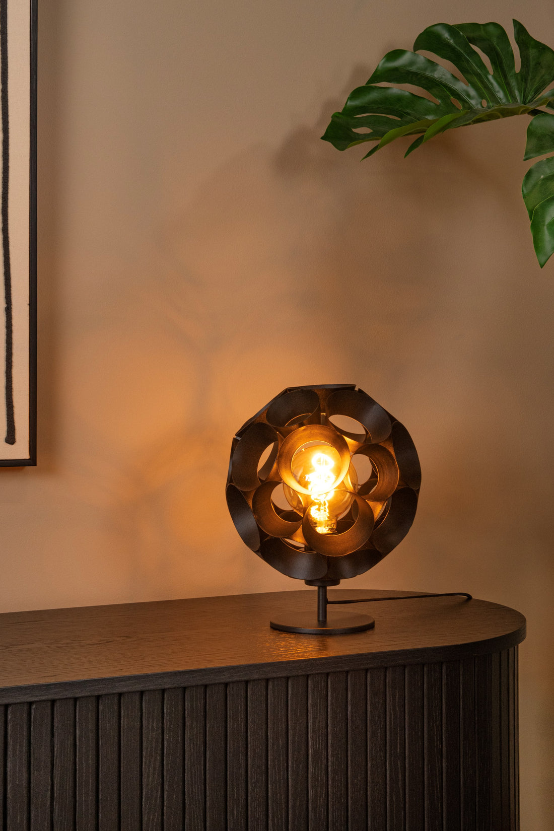 Lampe à poser Hannelore noire
