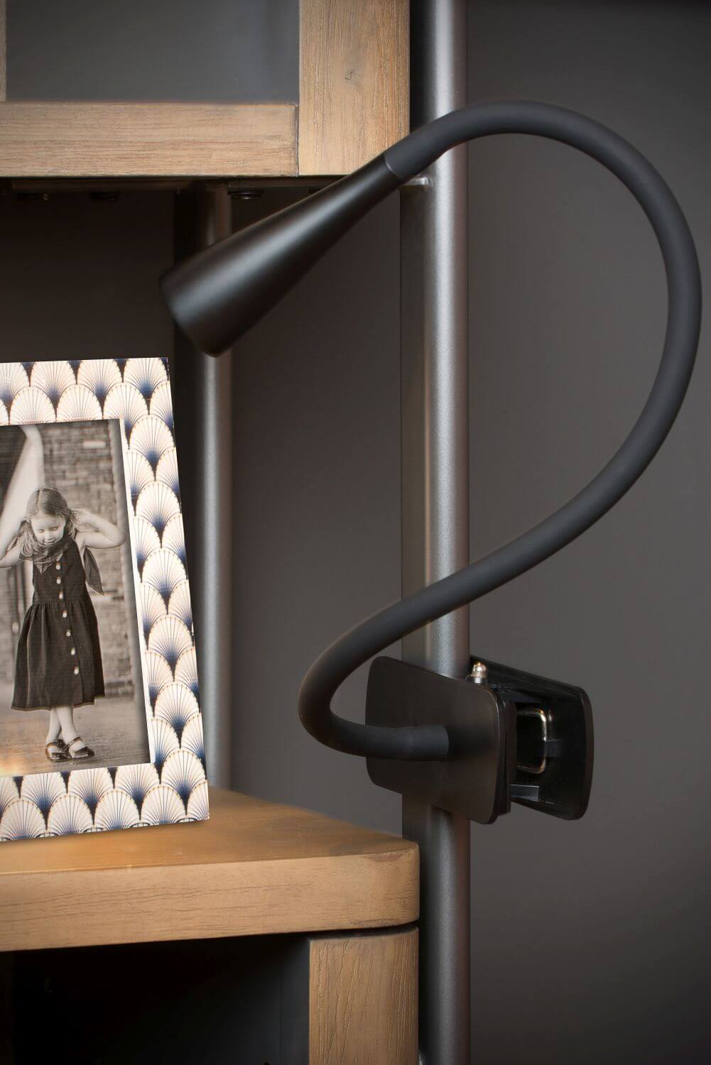 Lampe de bureau Zozy noire, H 53,5 cm