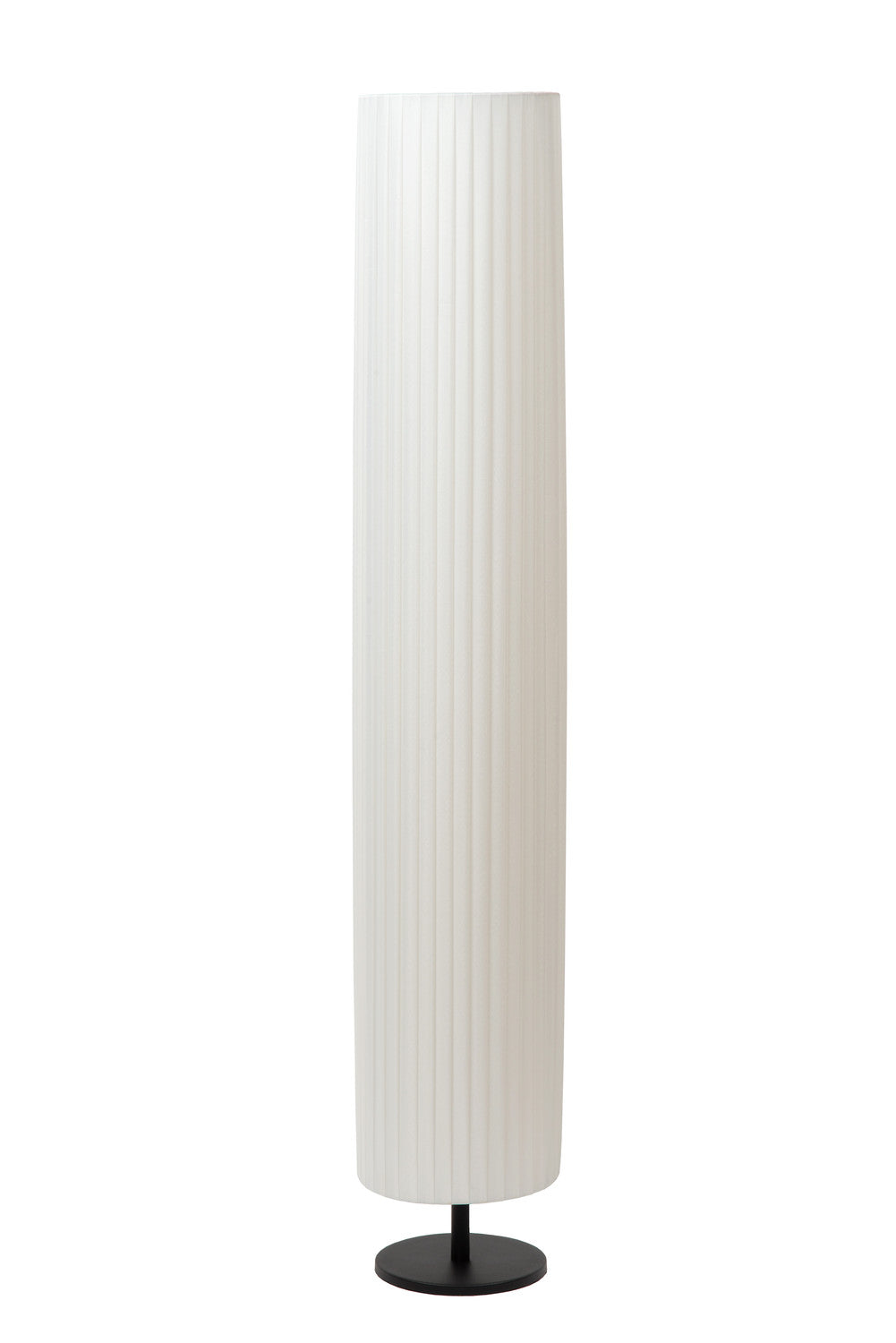 Vue de face éteinte du lampadaire, abat-jour blanc plissé et embase métal noir