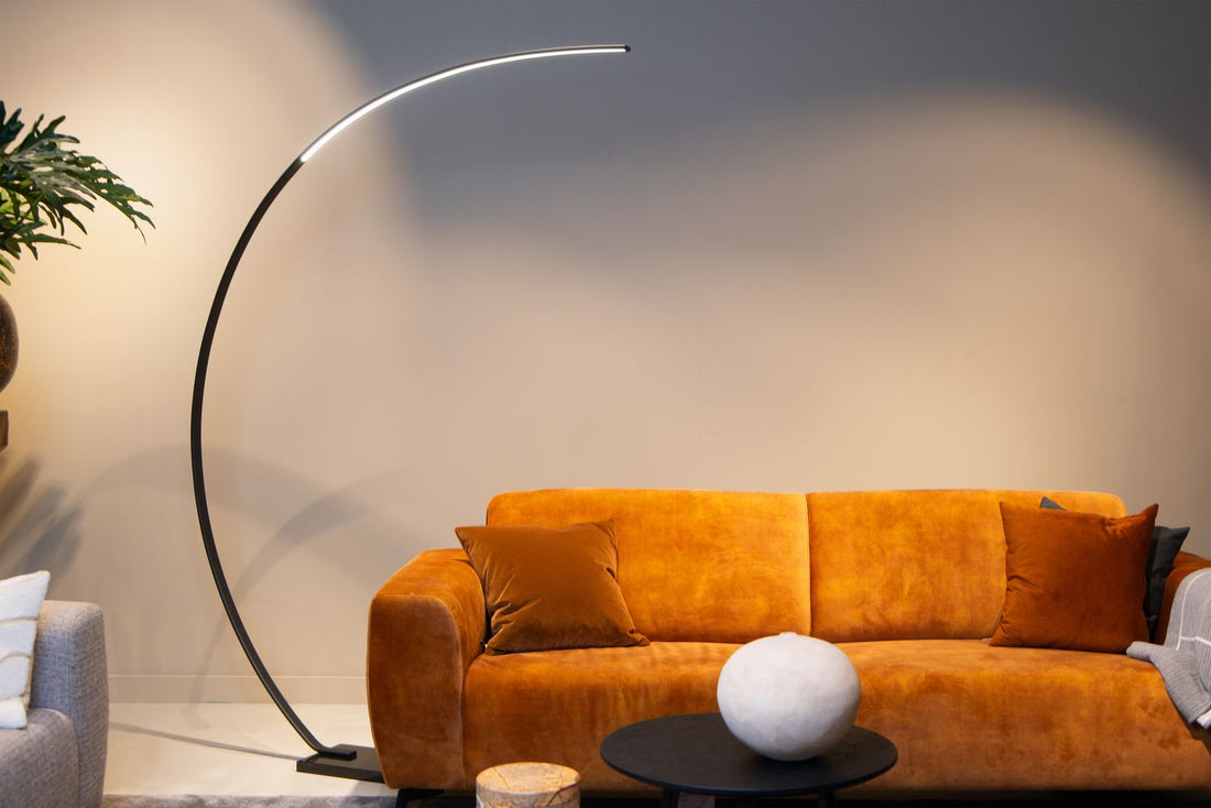 Lampadaire Curve noir