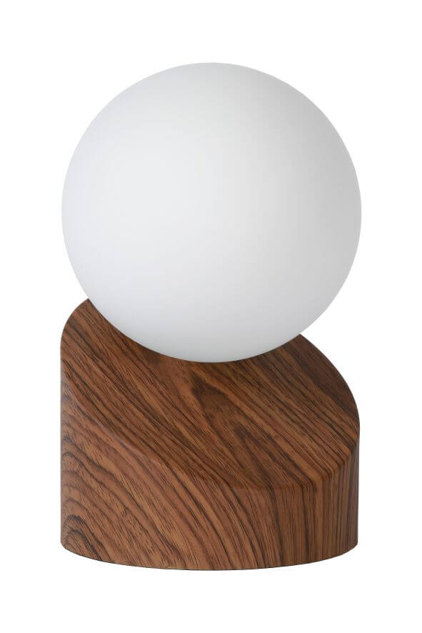 Détail de la sphère en verre opale blanc posée sur le socle en bois
