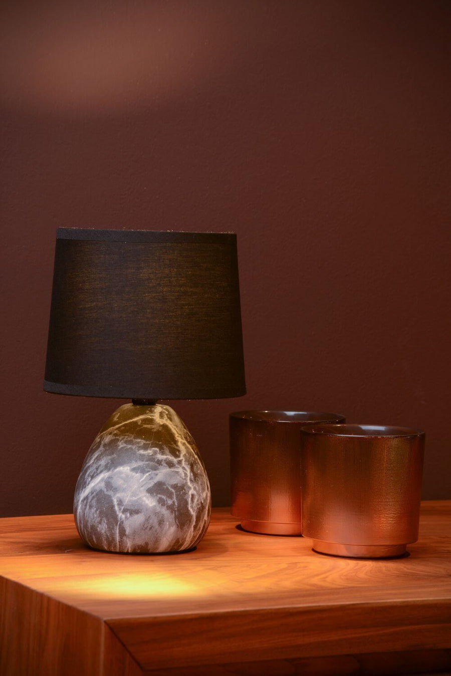 Lampe à poser Marmo noire et blanche, lin