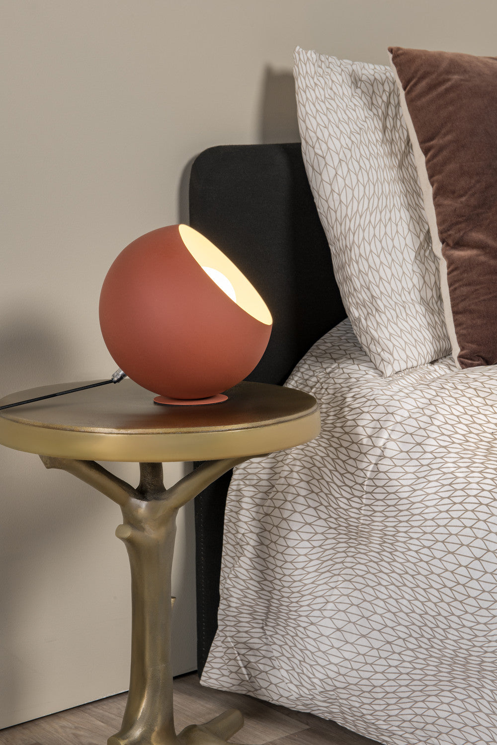 Lampe à poser Doredos rouge
