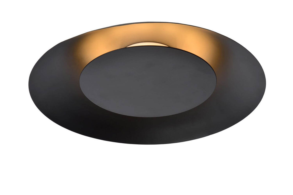Vue plongeante du plafonnier noir montrant l'intérieur doré et le diffuseur central