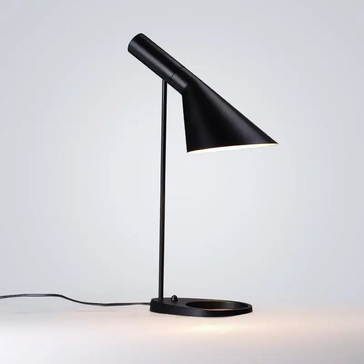 Lampe de Travail LED Bureau | Luminosité Précise | Designix - Lampe de chevet Noir   - https://designix.fr/
