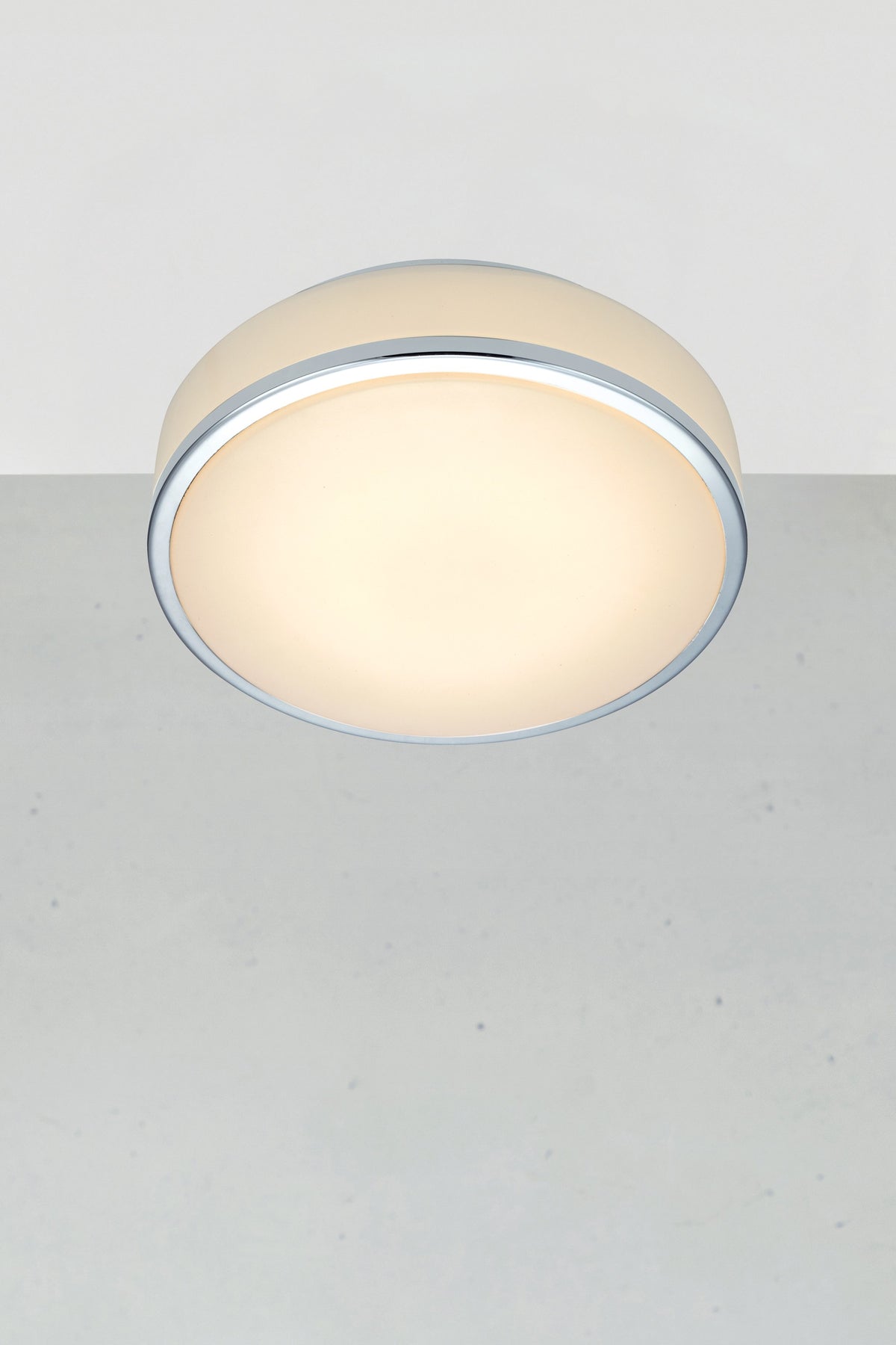 Plafonnier de salle de bain Global LED blanc et chromé