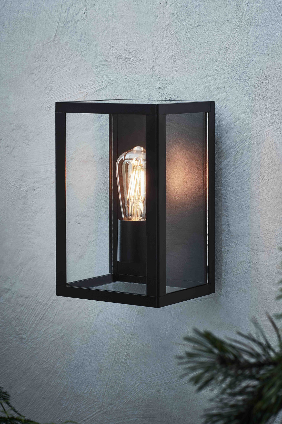 Applique murale d'extérieur Pelham noire et verre transparent IP44