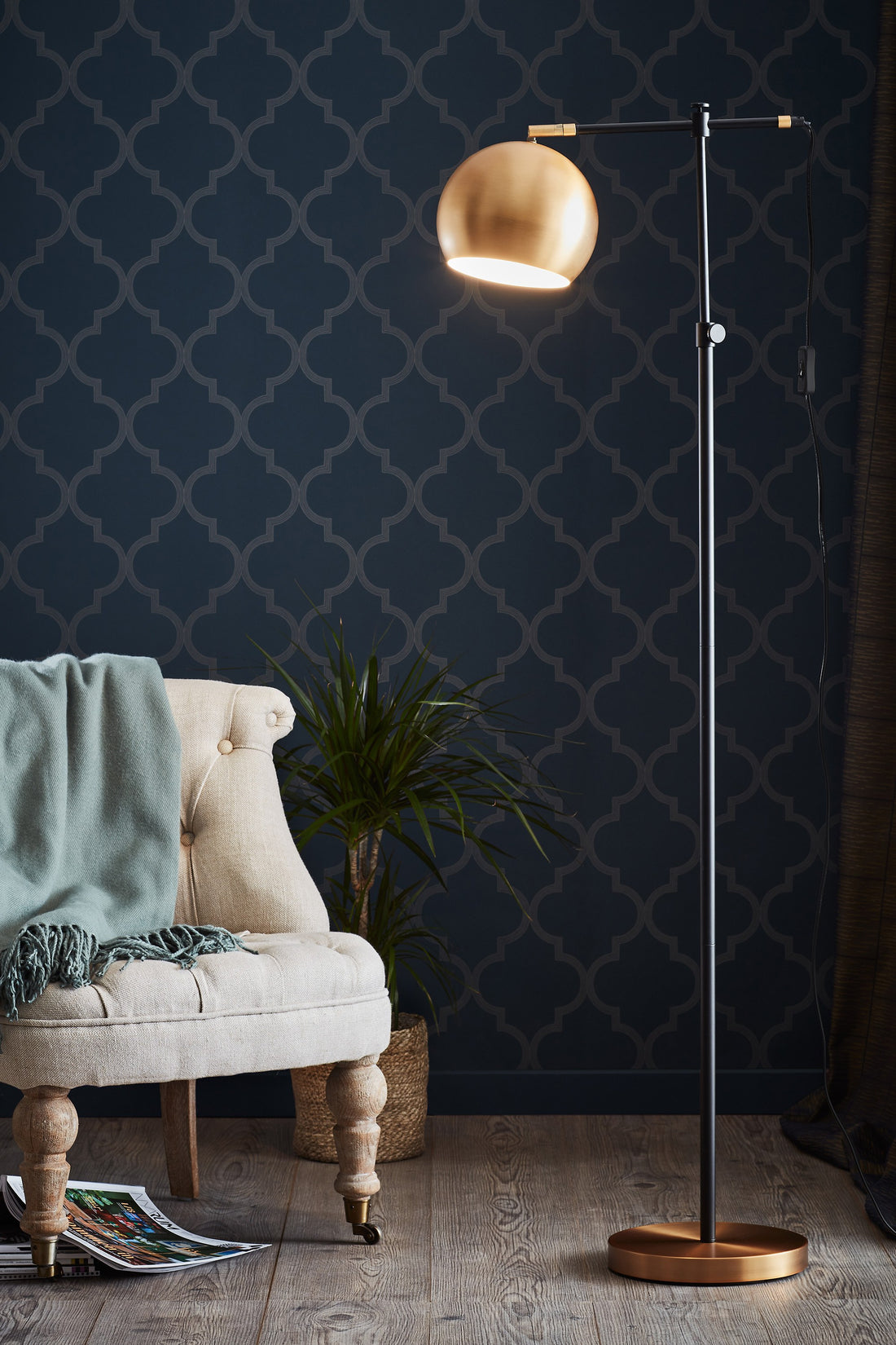 Lampadaire Chester noir et bronze