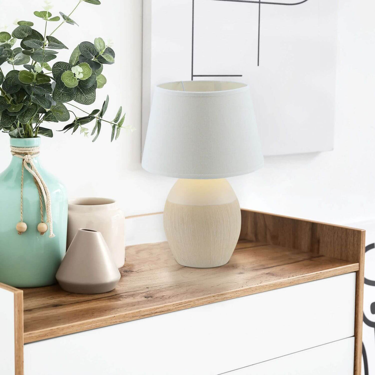 Lampe à poser Talia blanche et beige, tissu
