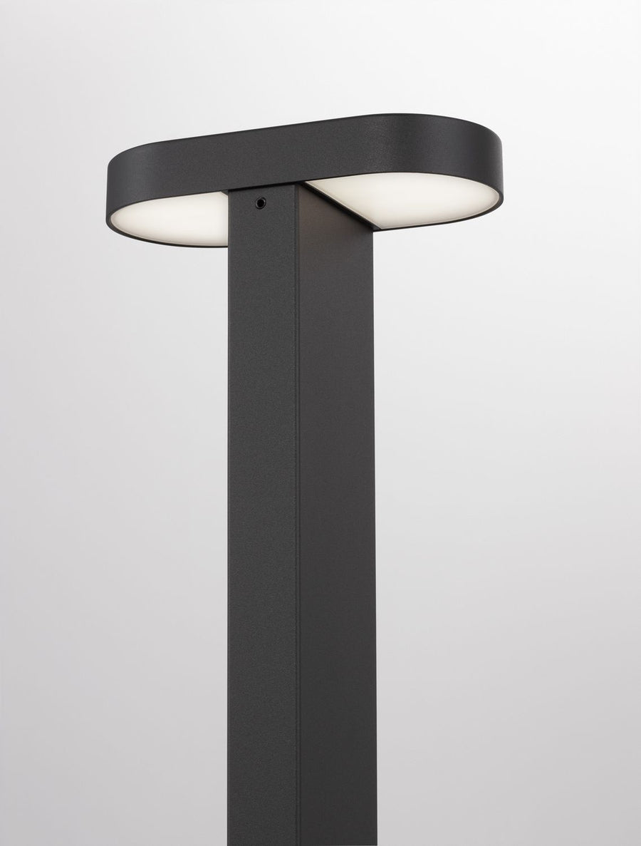 Borne extérieure Ofir noire, H 50 cm
