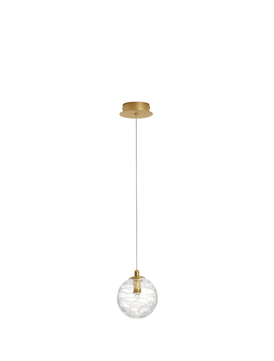 Suspension complète sur fond blanc, mettant en valeur la boule en verre et le câble doré.