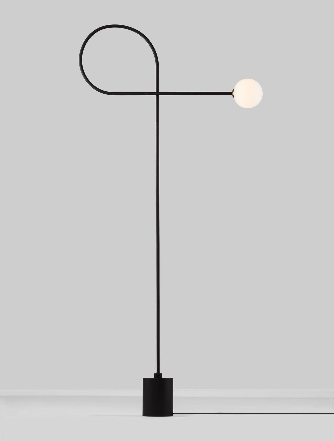 Lampadaire Dedalo noir, verre