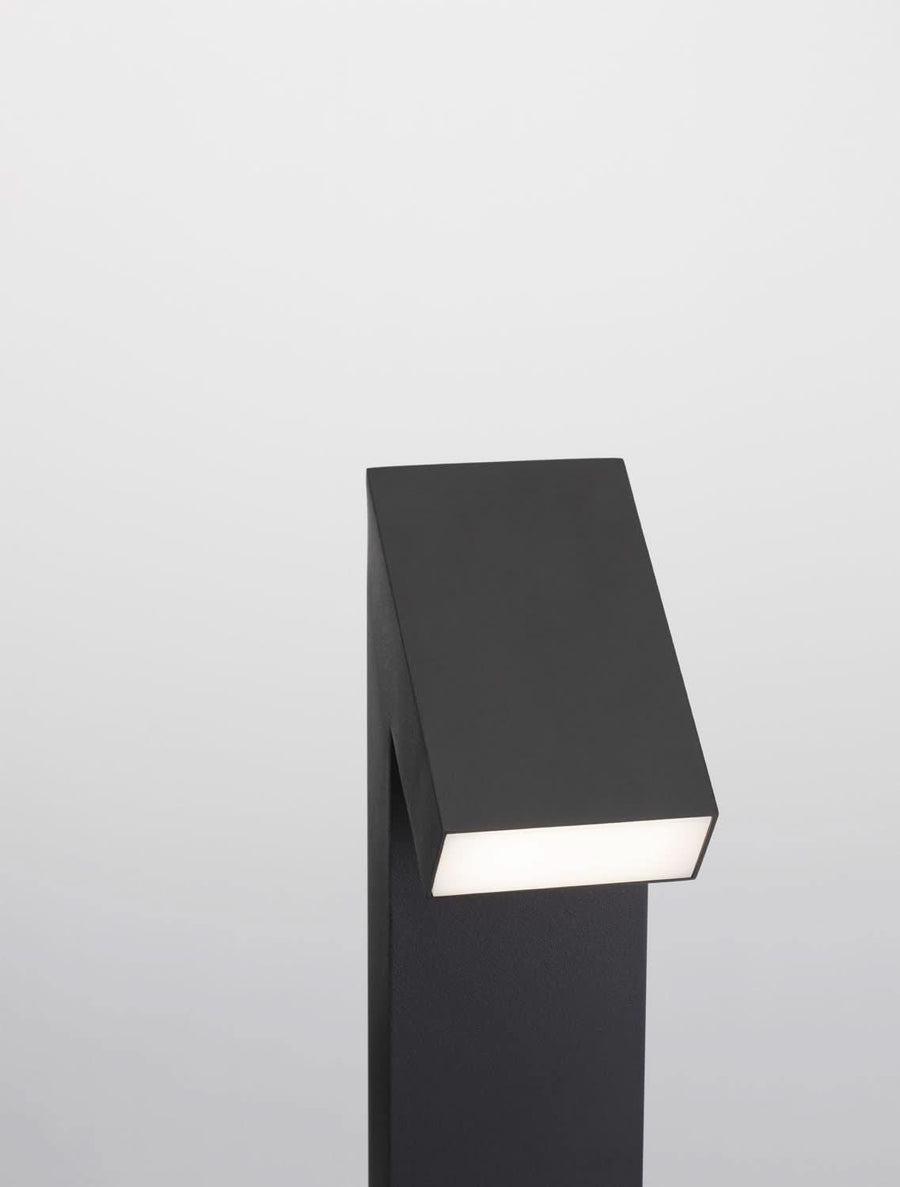 Borne extérieure Brigitta noire, H 80 cm