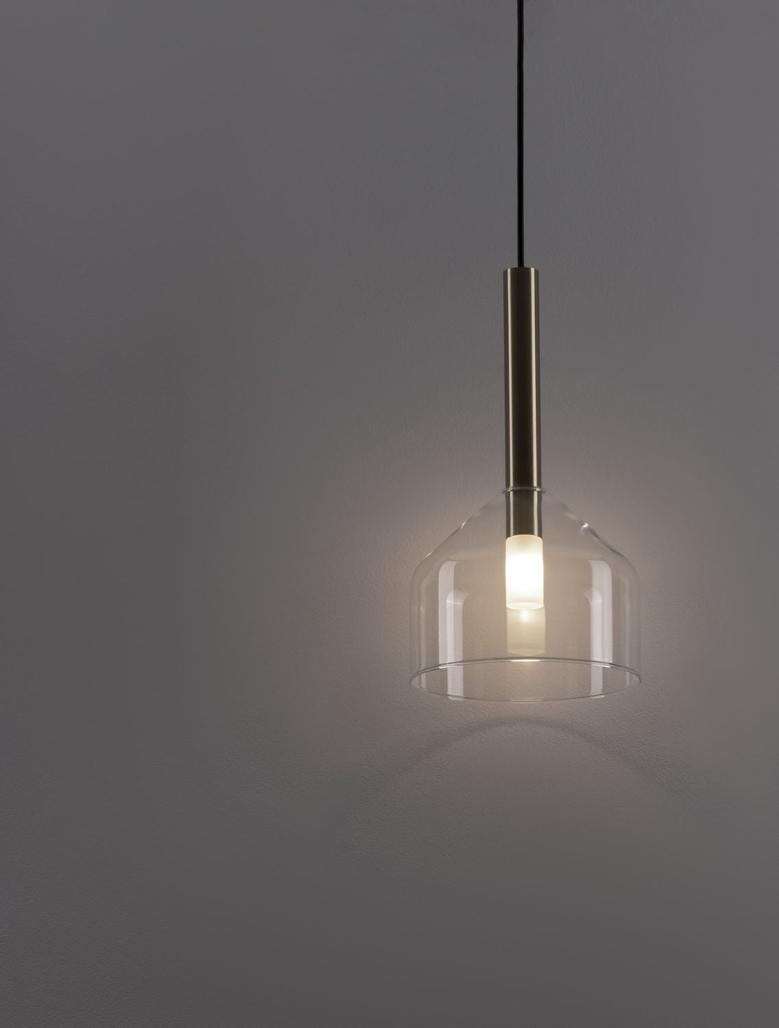 Suspension Amelia dorée, verre, H 190,5 cm (9028830)