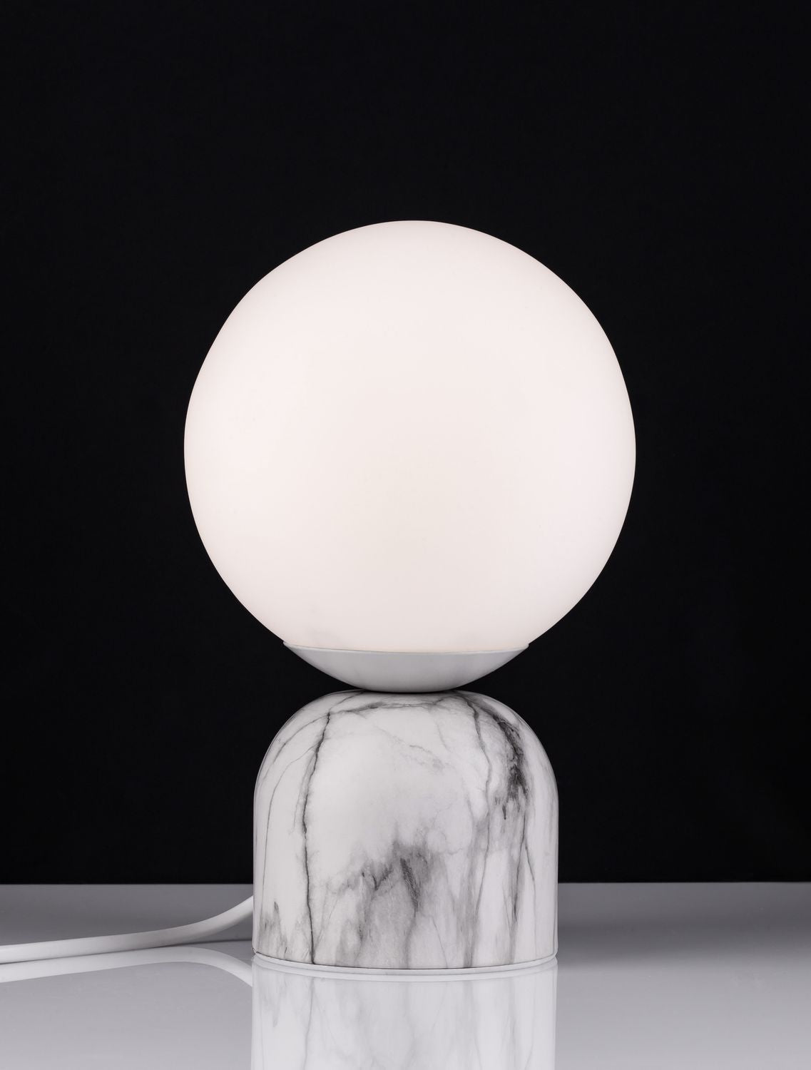 Lampe à poser Kenio blanche, verre