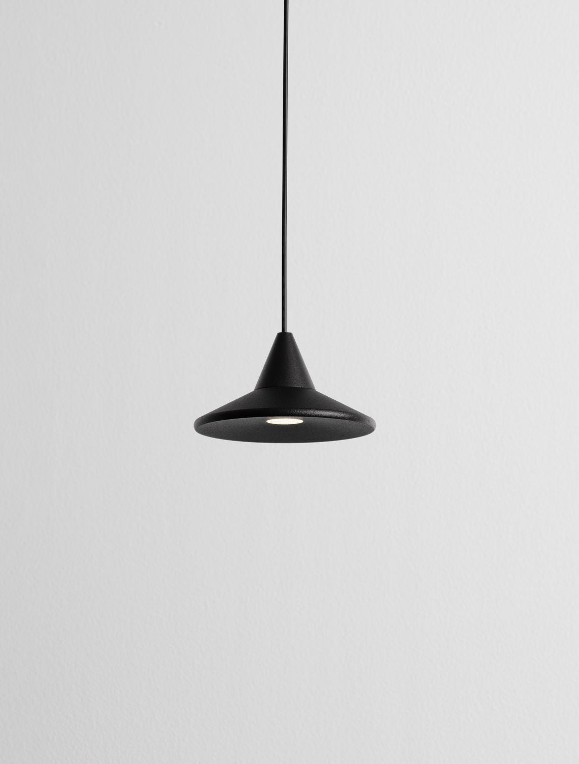Suspension DRO noire